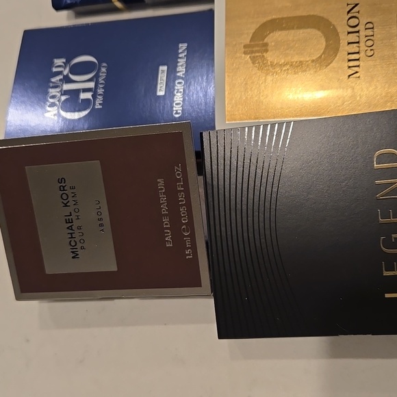 New Never Used Assorted Mens Set MONTBLANC MILLION GOLD MCM SPICEBOMB VERSACE MK - Picture 4 of 4